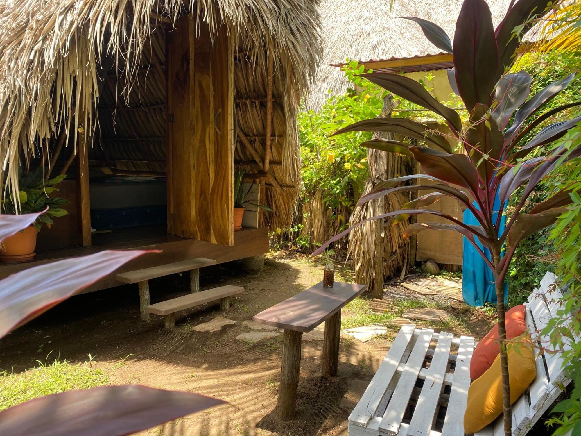 Calypso Cabanas El Paredón Buena Vista Екстериор снимка